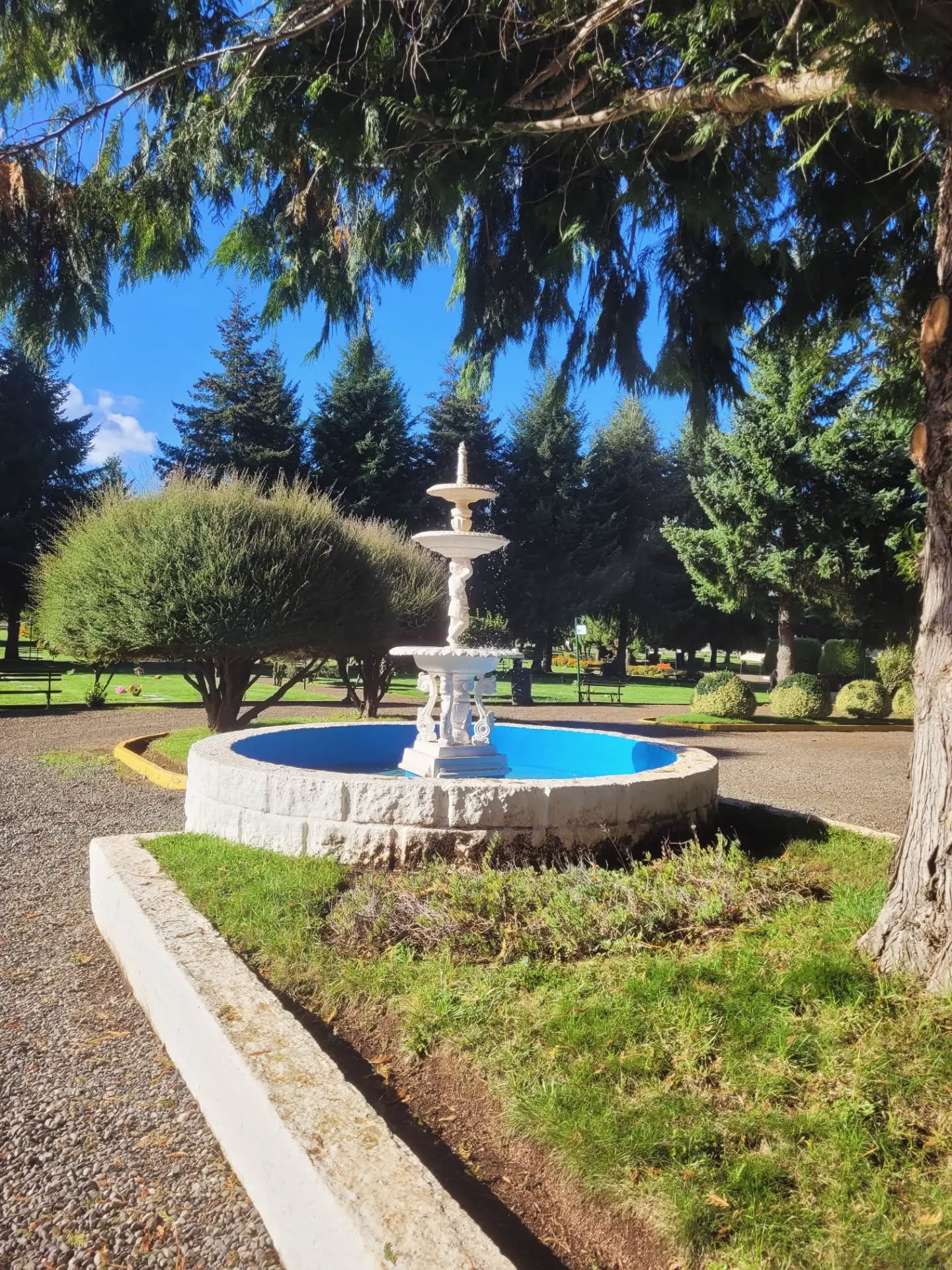 Fuente Memorial y Cinerarios